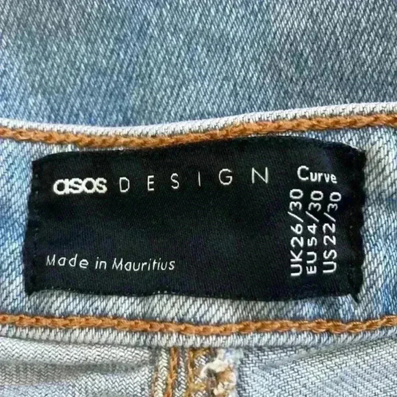 ASOS light wash distressed jeans in size 48 inches - Picture 6 of 7